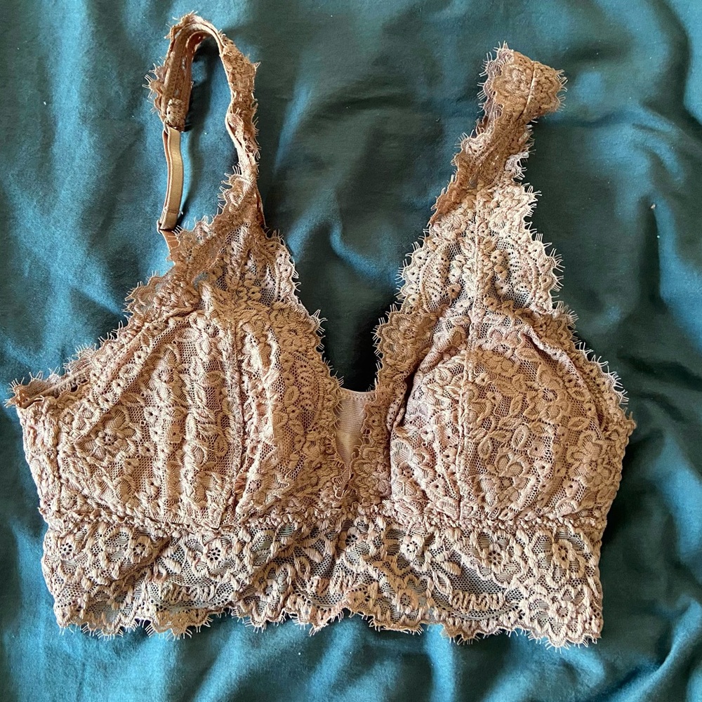 Aerie lacy bralette size S in mauve/nude